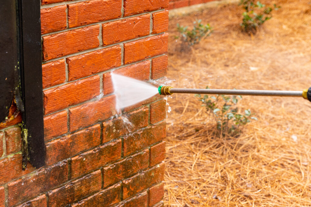 efflorescence removal and brick cleaning